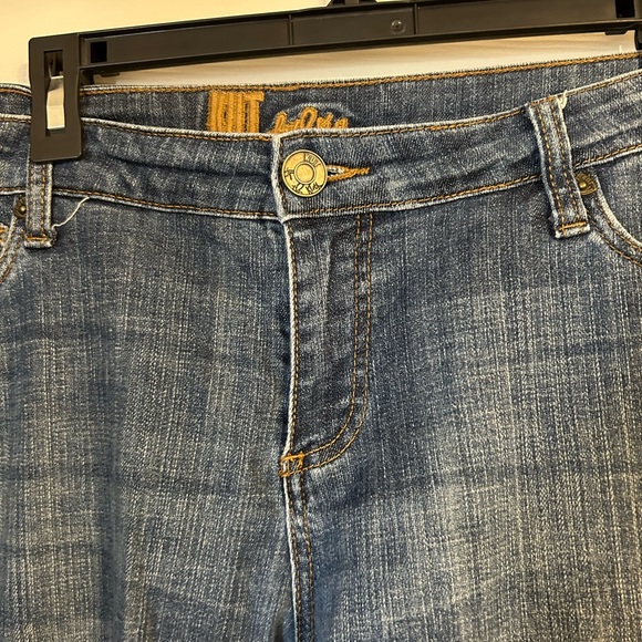 KUT from the Kloth cropped jeans - Picture 6 of 7